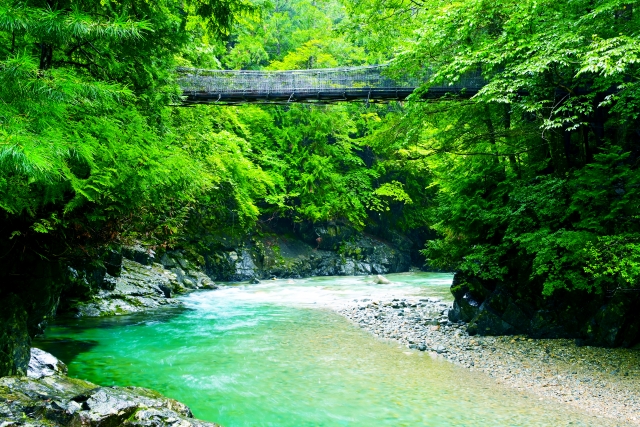 長野の透明度が高い川　阿寺渓谷