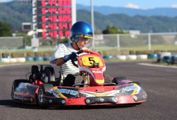 【長野/安曇野市/約30分】16歳から参加可能★お気軽F-1レース体験！レンタルカートプラン《初めての方大歓迎》（No.10）