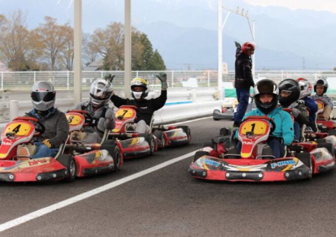 【長野/安曇野市/約30分】16歳から参加可能★お気軽F-1レース体験！レンタルカートプラン《初めての方大歓迎》（No.10）