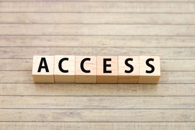 アクセス